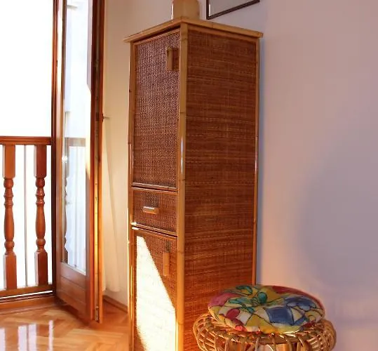 Old Town Mimi * Задар